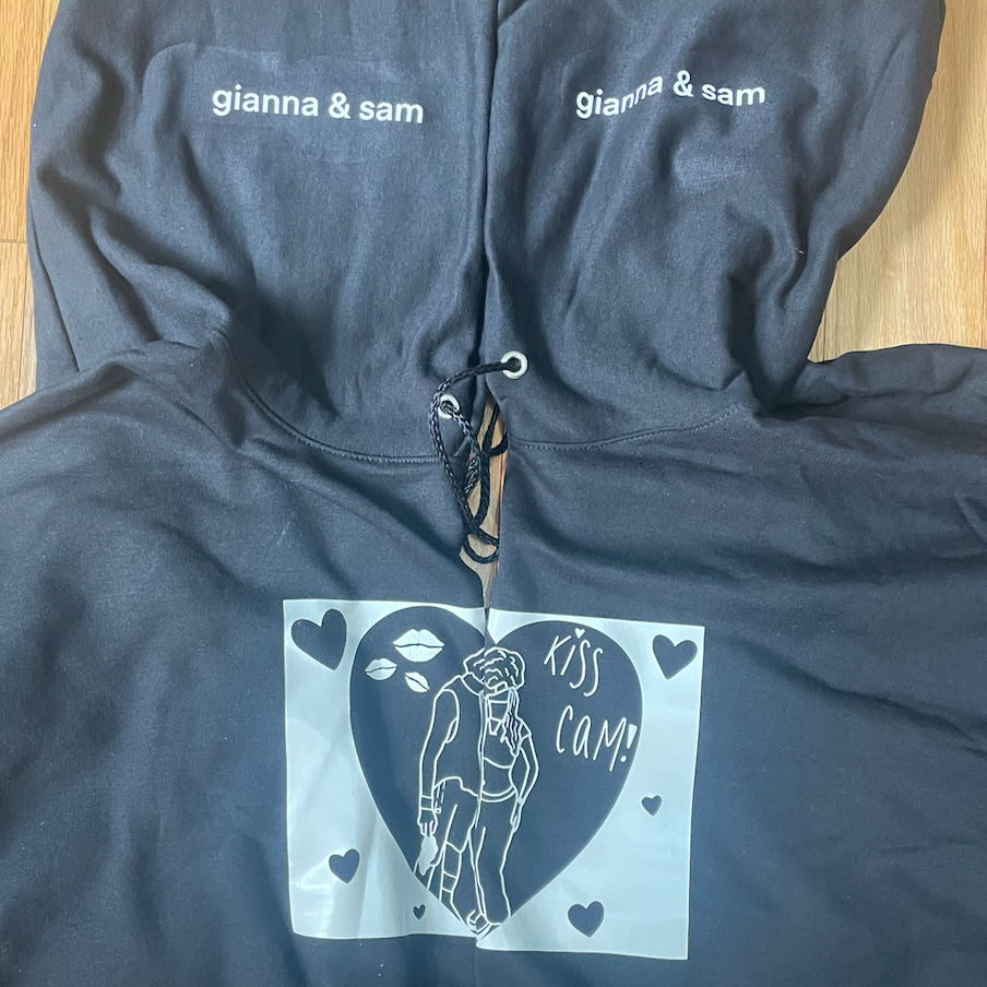 KISS CAM HOODIE